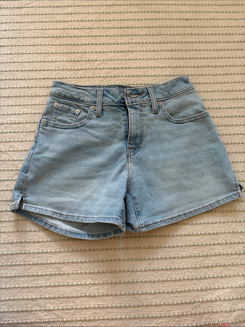 Levi’s Light Blue Denim A-Line Women's Shorts